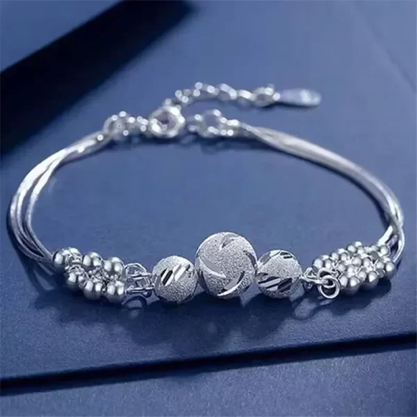 Lindo bracelete ajustável em prata 925 para mulheres.