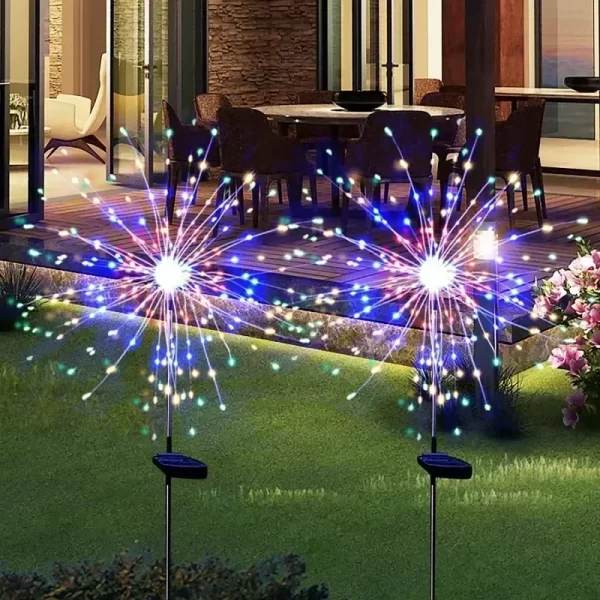 Luz solar em forma de fogos de artificio para decoração de jardins.